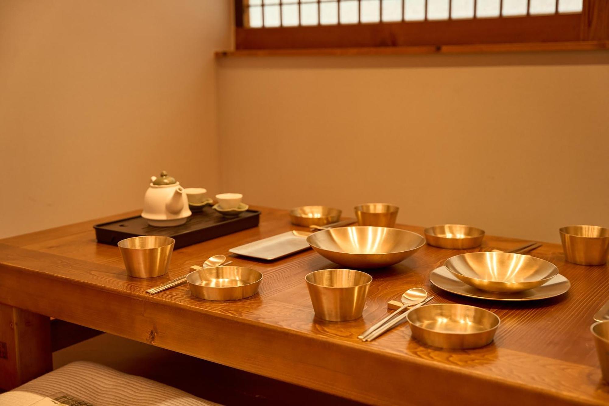 Hanok Angnid Gongian Apartment