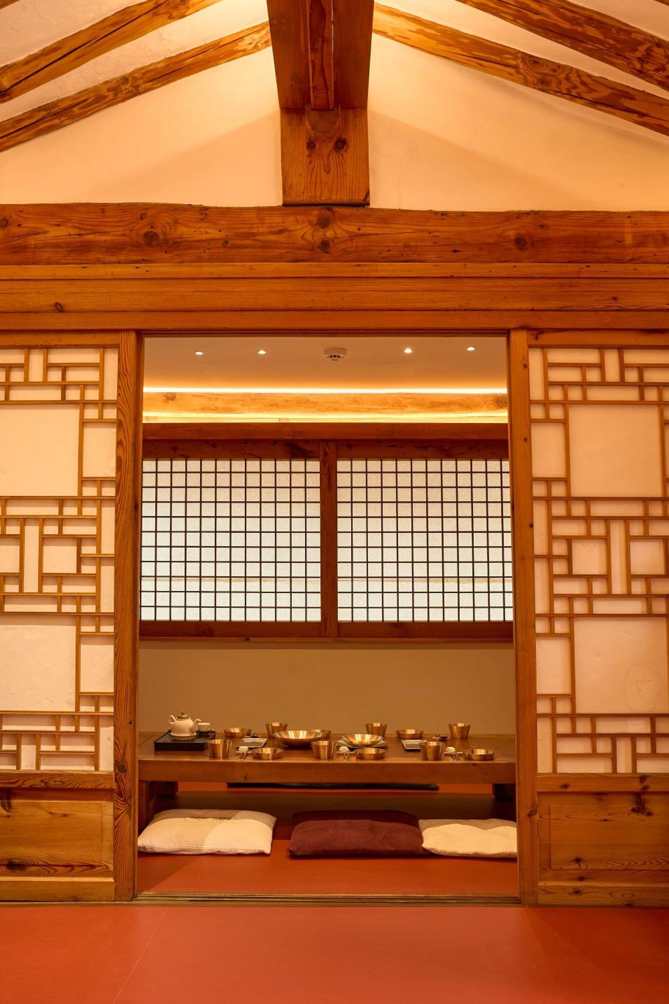 Apartment Hanok Angnid Gongian *